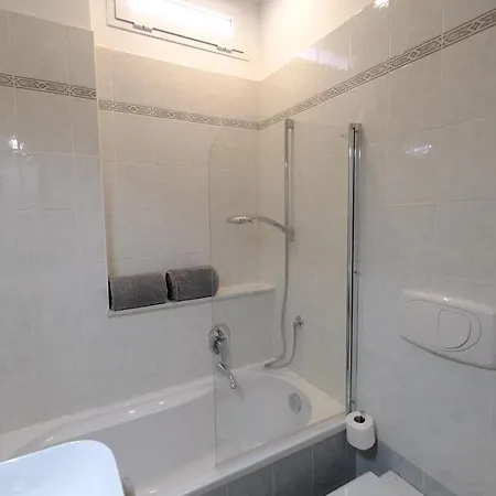 Apartment Maelle By Portofinovacanze Rapallo