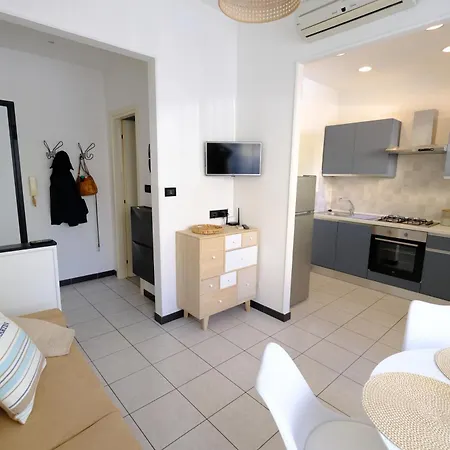 Apartment Maelle By Portofinovacanze Rapallo